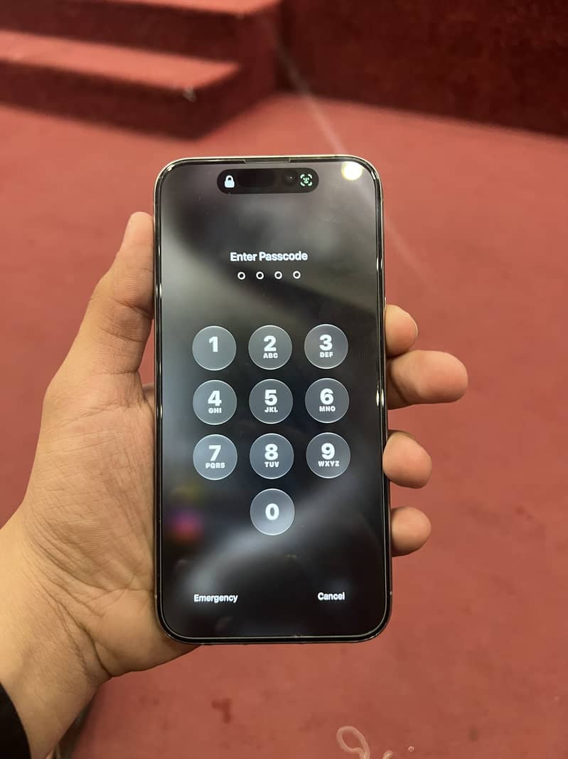 Iphone 15 pro max 2