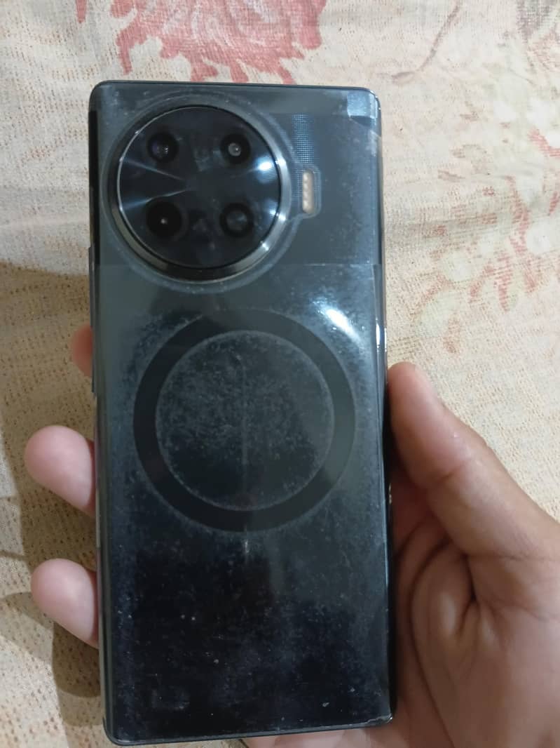 Tecno Spark 20 Pro Plus 1