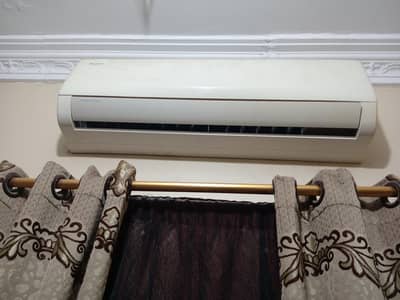 Gree inverter Split AC 1.5 Ton