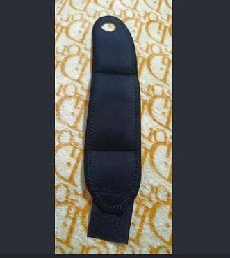Adjustable Neoprene Wrist Support Strap with Thumb Loop – Compression Wrist Wrap Band for Fitness, Weightlifting & Joint Pain Relief  R5935