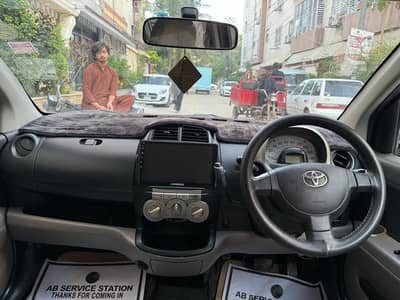 Toyota Passo 2006