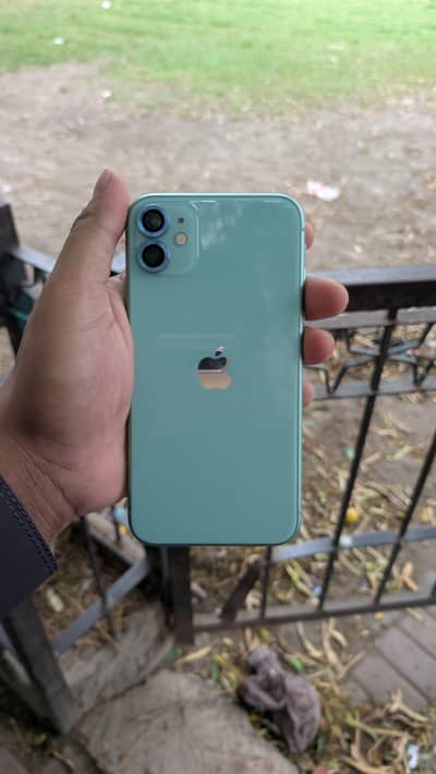 Apple iPhone 11