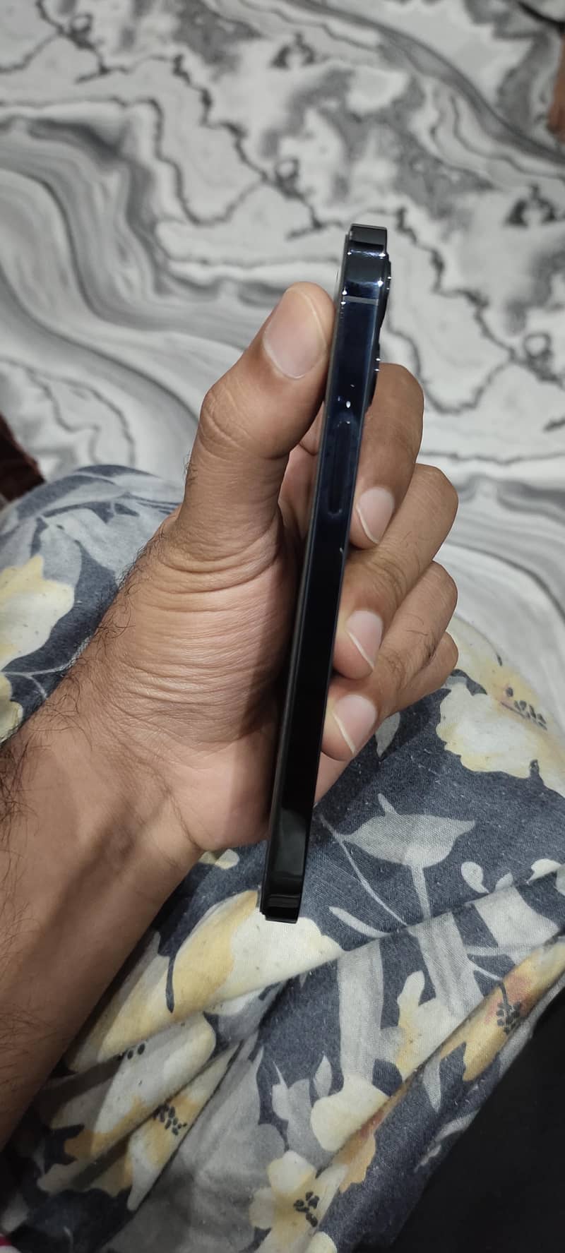 Apple iPhone 12 Pro 2