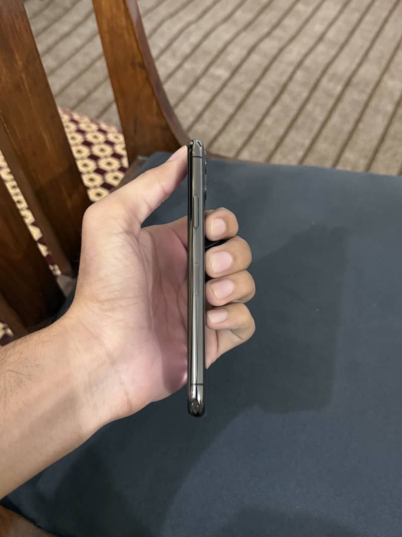 iPhone 11 Pro bypass 4
