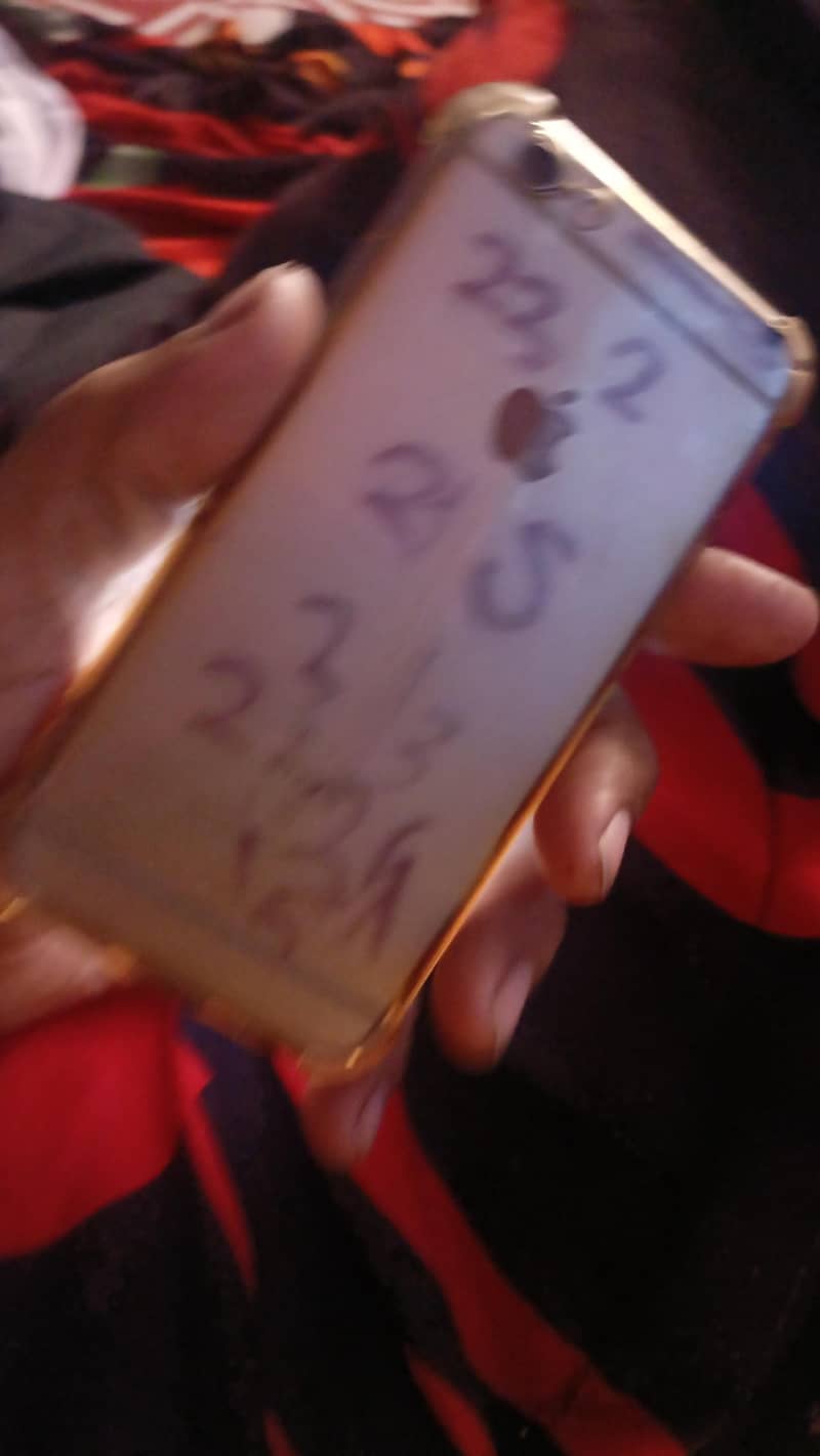 Apple iPhone 6S 6