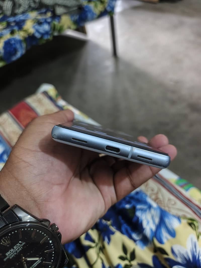 Google Pixel 7a 3