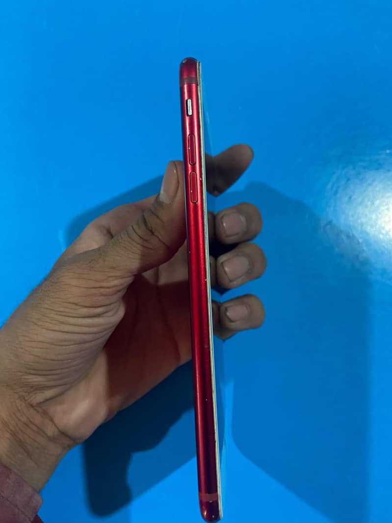 Apple iPhone 7 Plus 5