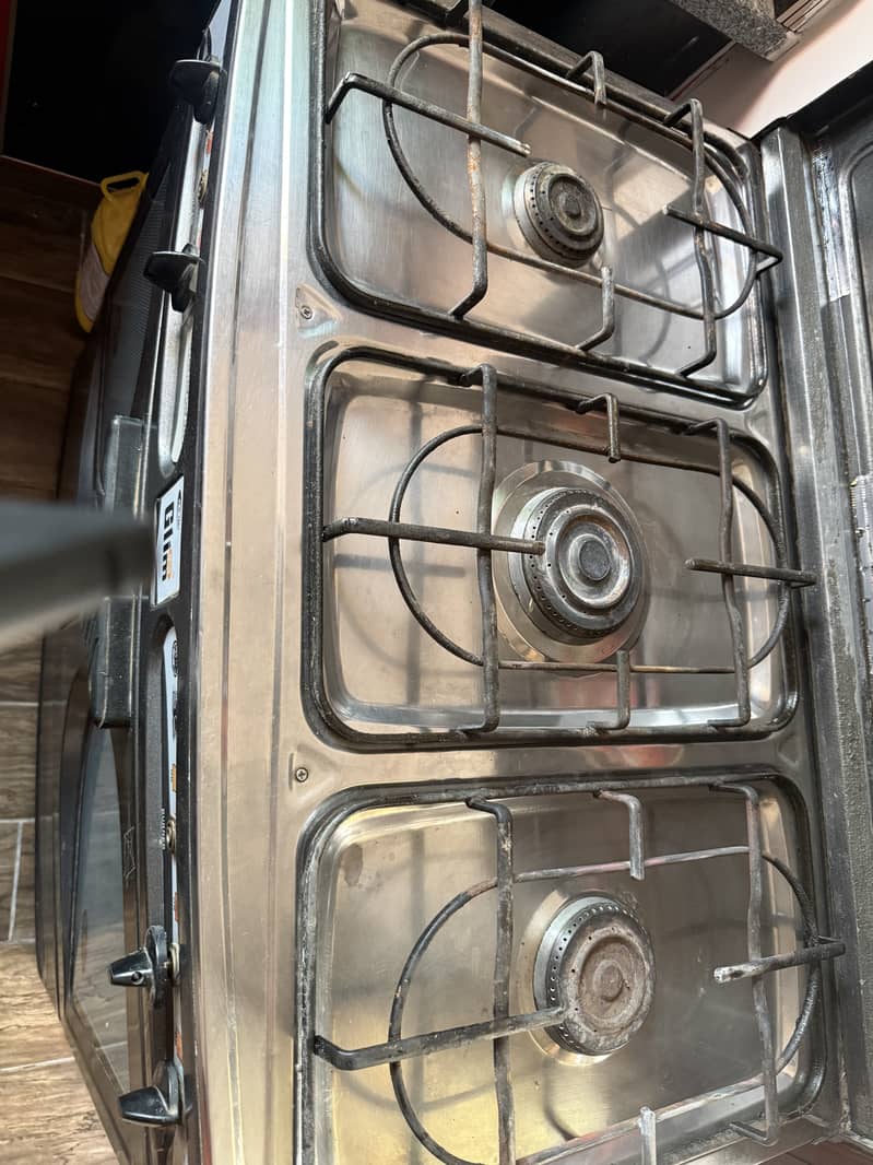 Cooking range 2