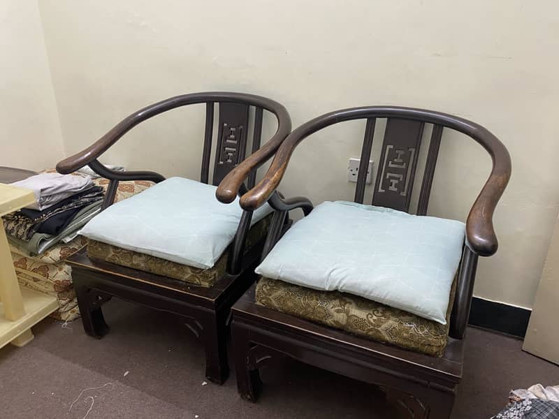 4 seater sofa 1