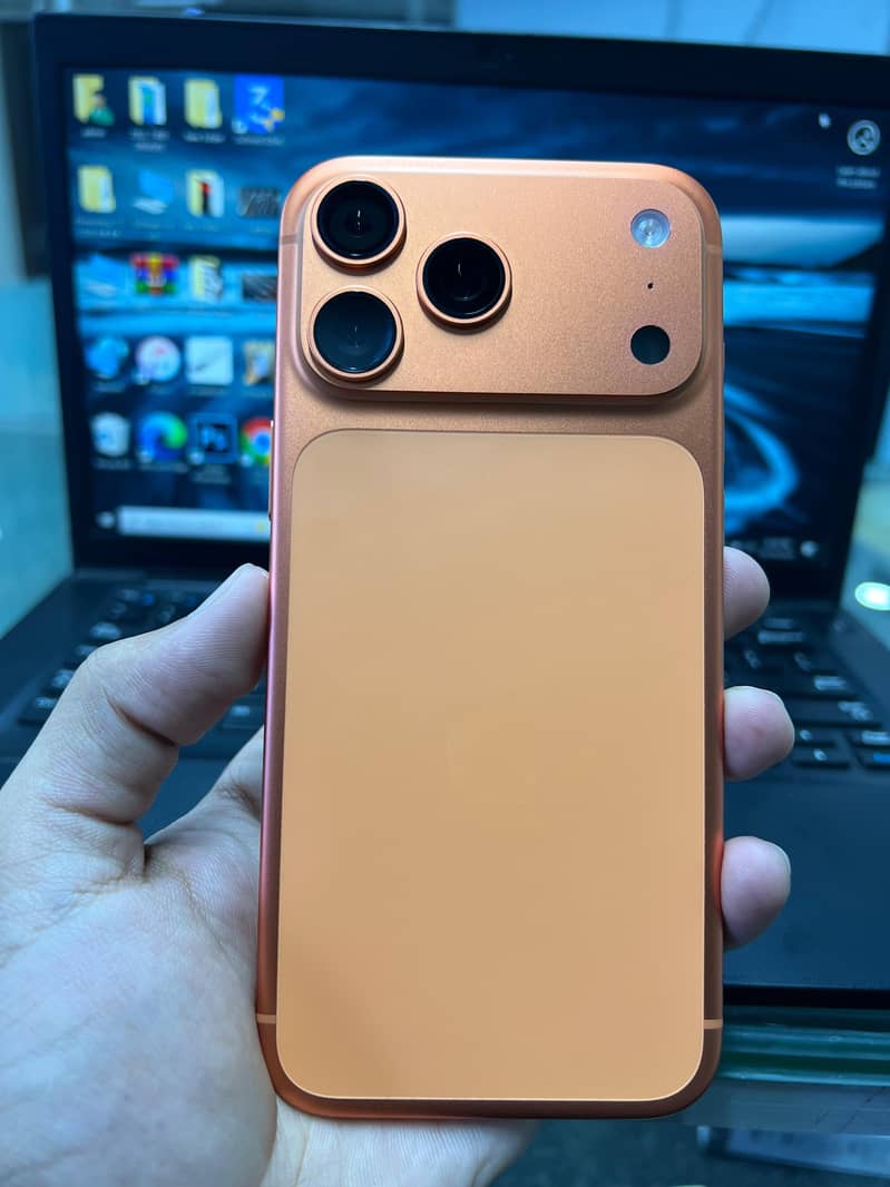 Apple iPhone 17 Pro Max 3