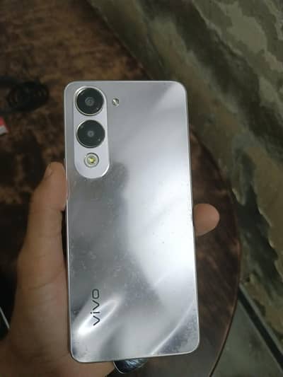 Vivo Y04
