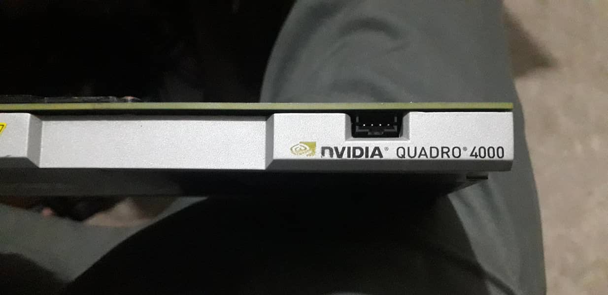 Nvidia Quadro 4000 Graphic card - Computer Components - 1120459579