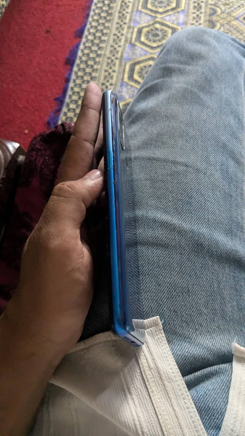 OPPO A53 3