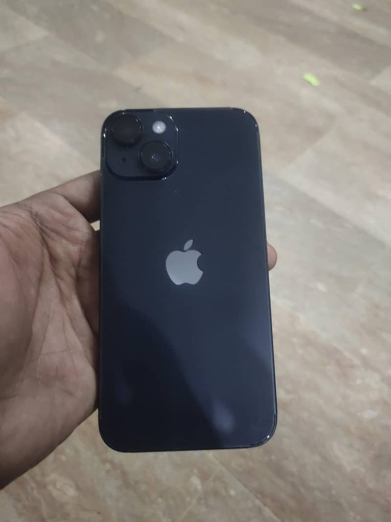 Apple iPhone 14 4