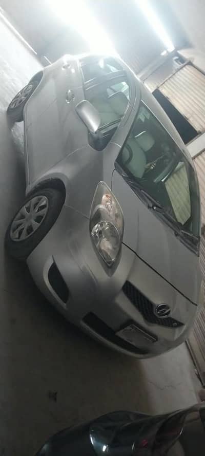 Toyota Vitz 2008
