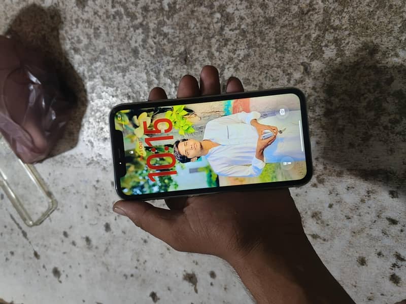 Apple iPhone 11 2