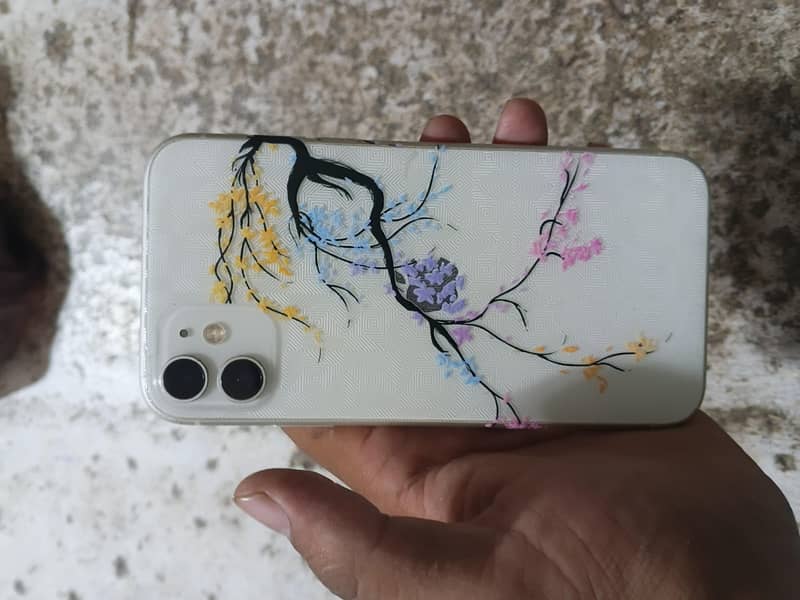 Apple iPhone 11 6