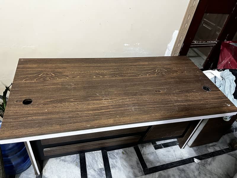Office Table 3