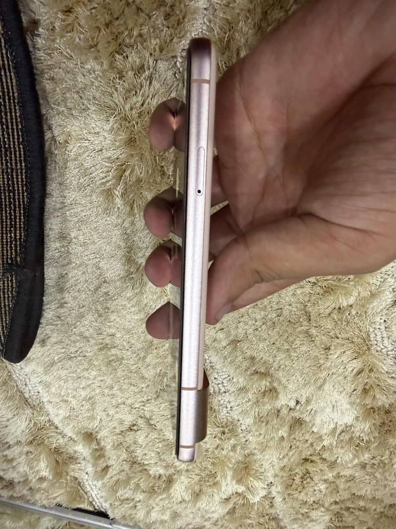 Google Pixel 8 1