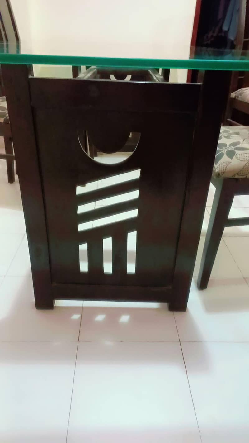 Dinning Tabel 5