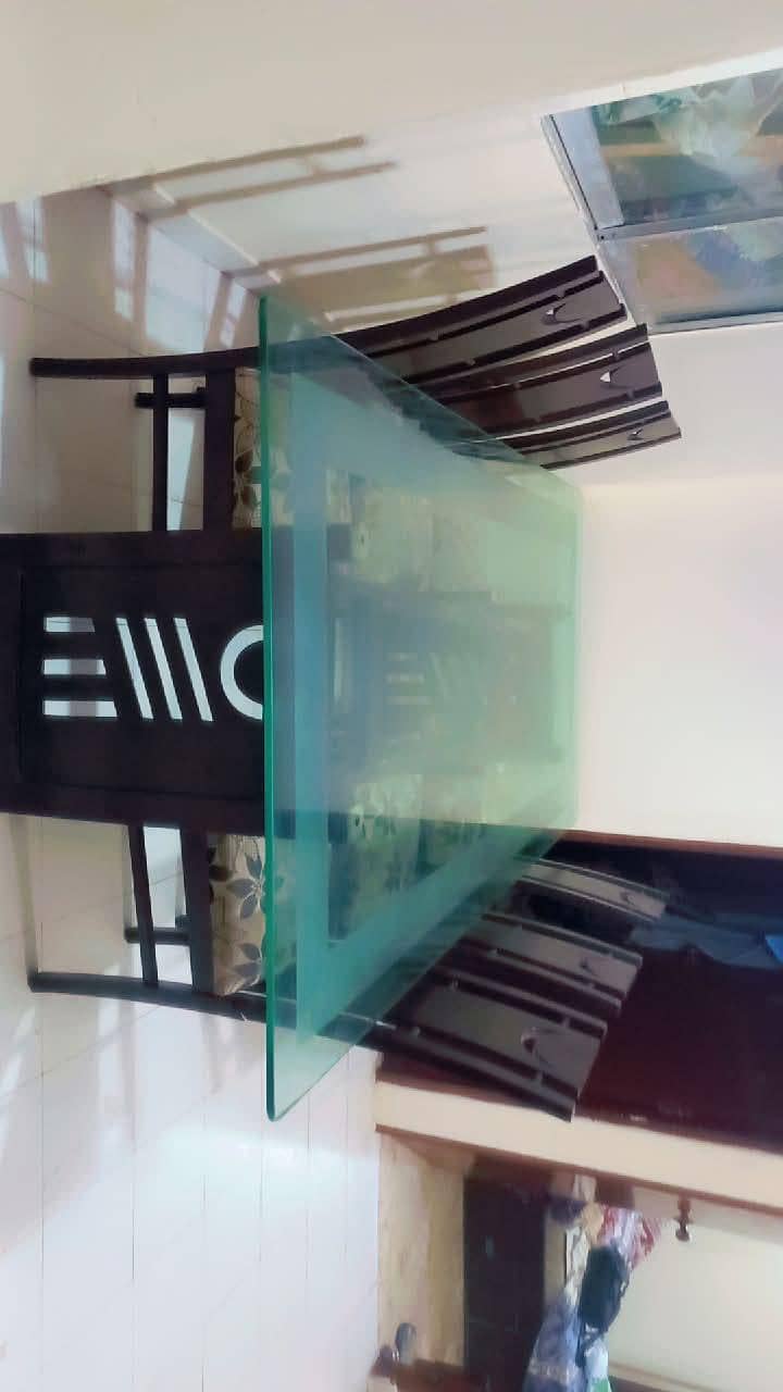 Dinning Tabel 9