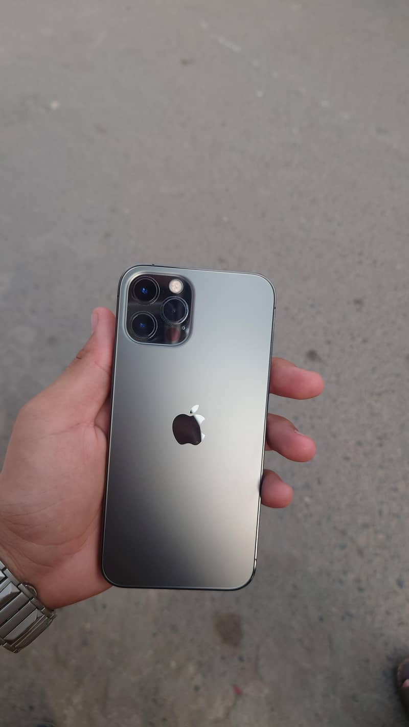 Apple iPhone 12 Pro 0