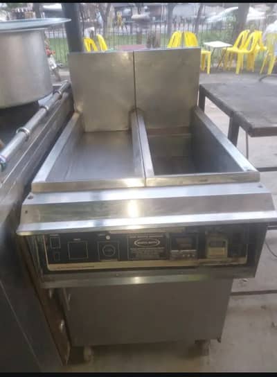 Commercial Deep Fryer