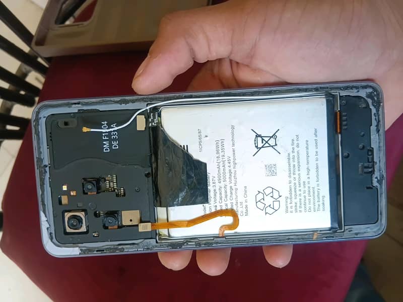 Dcode Bold 3 9