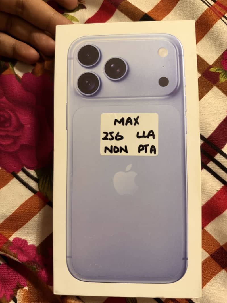 Apple iPhone 18 Pro Max 0