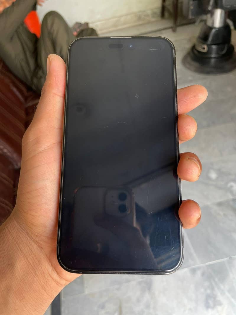 Apple iPhone 14 Pro Max 8