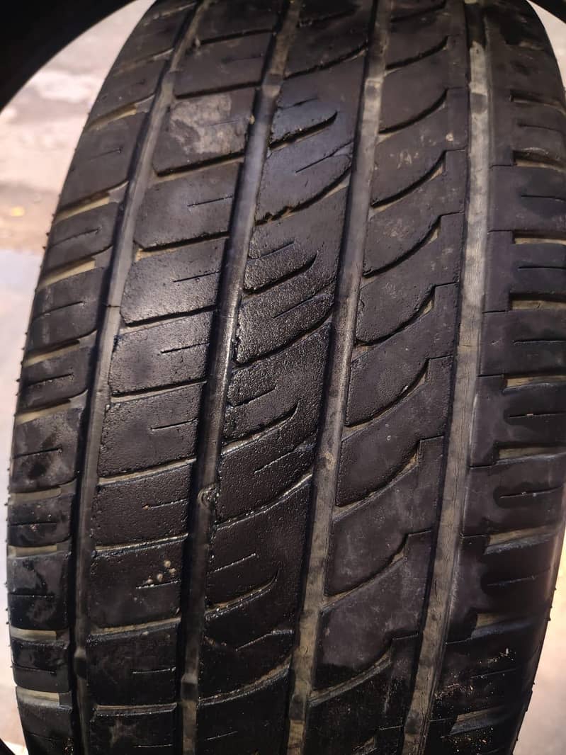TYRE'S 5