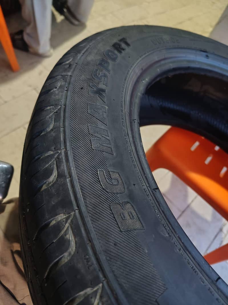 TYRE'S 8