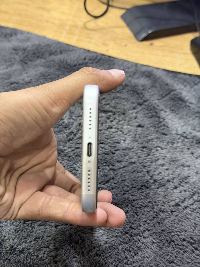 Apple iPhone 17 Pro Max 5