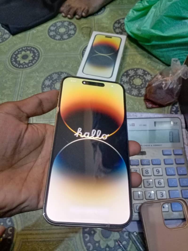 Apple iPhone 14 Pro Max 6