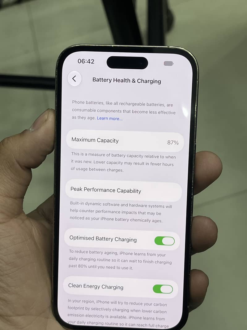 Apple iPhone 14 Pro 2