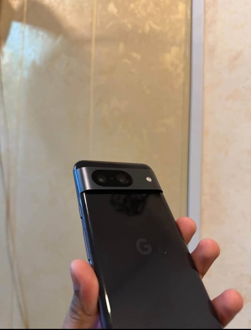 Google pixel 8 1