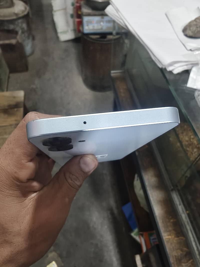 Samsung Mobile A06 3