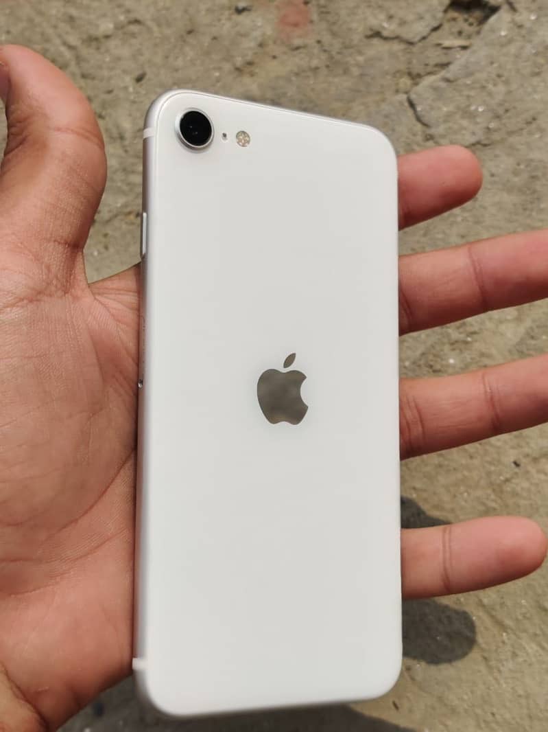 Apple iPhone SE 2 2