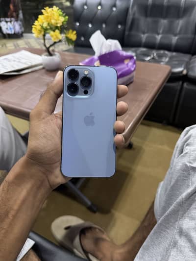 Apple iPhone 13 Pro