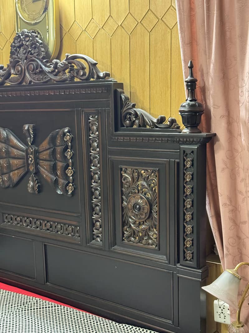 Orriginal Sheesham   Bed 10