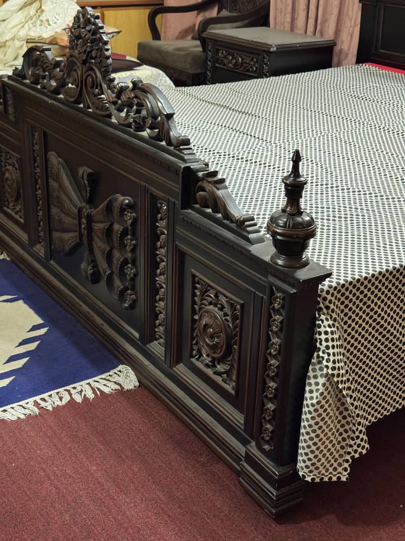 Orriginal Sheesham   Bed 12
