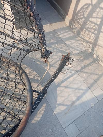 Damage swinger