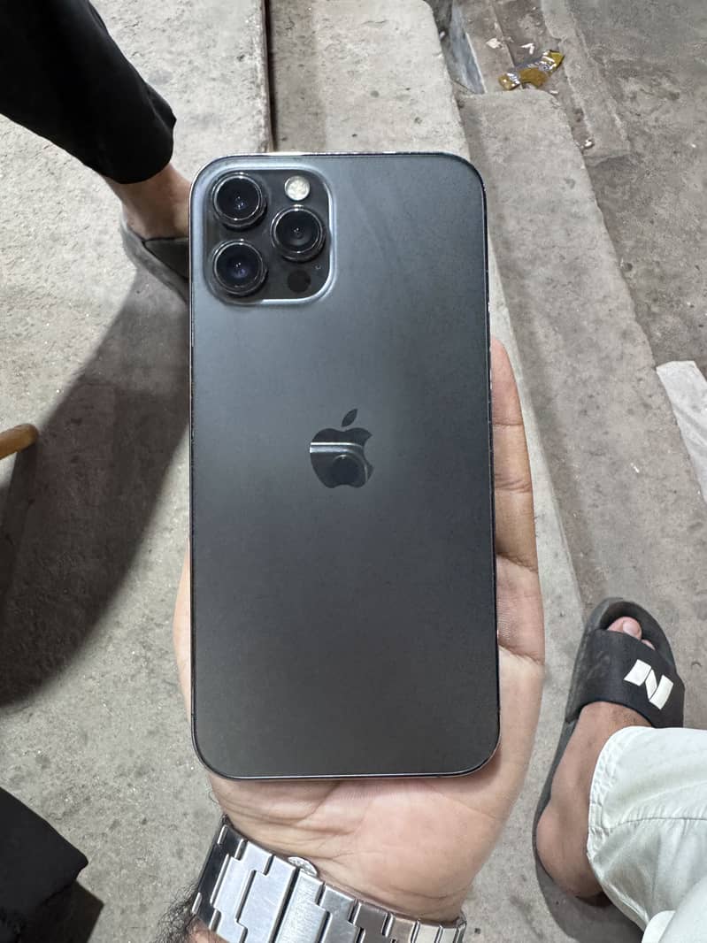 Apple iPhone 12 Pro Max 0
