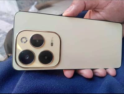 Infinix Hot 40