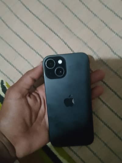 Apple iPhone 15