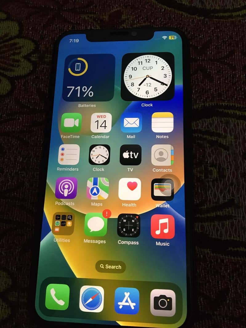 Apple iPhone X 3