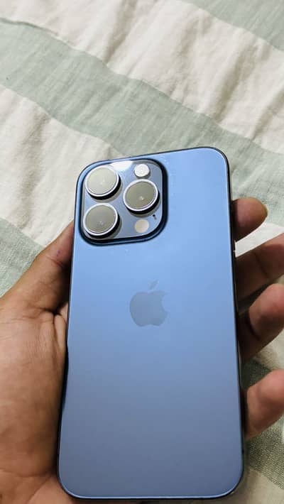 Apple iPhone 15 Pro
