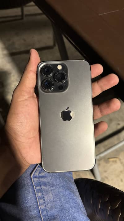 Apple iPhone 13 Pro