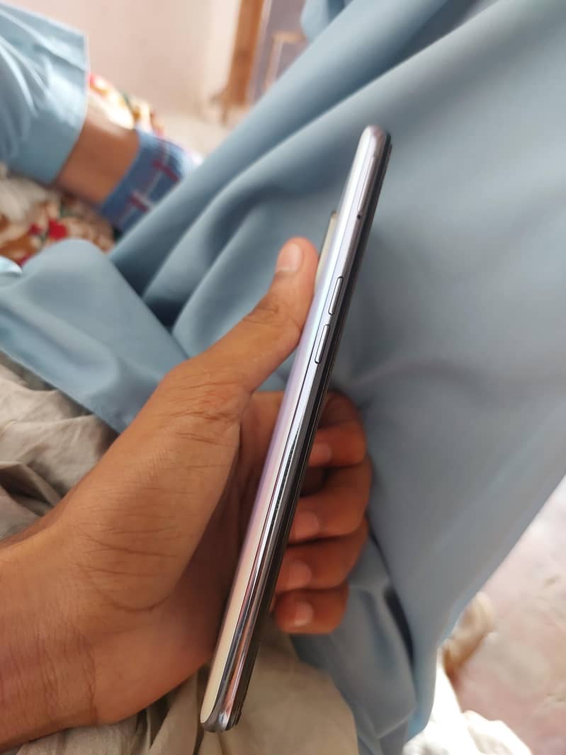 OPPO A95 4