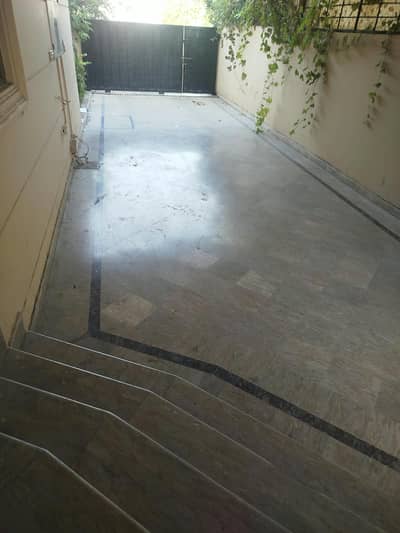 Three Bedroom Unfurnished Ground Portion for Rent E-11/3, Islamabad